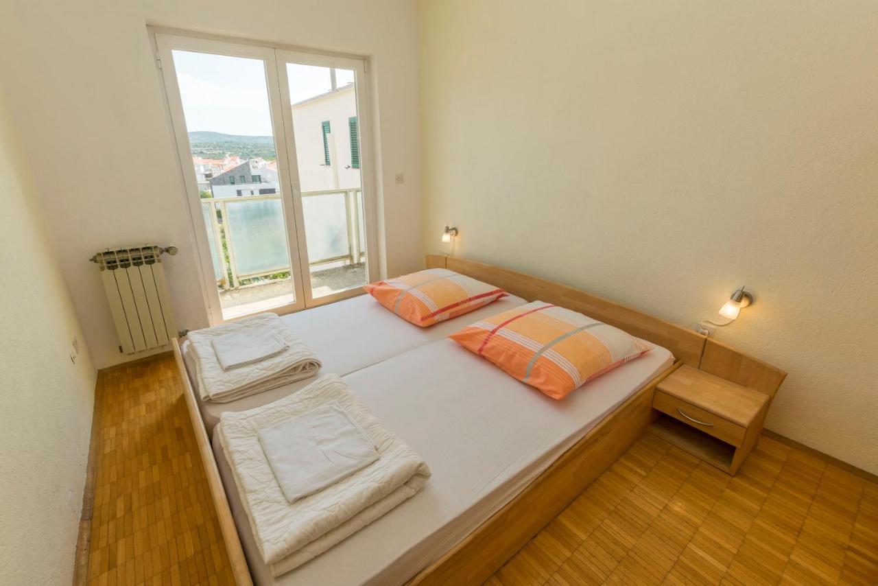 Apartments Jelka Primošten Eksteriør billede